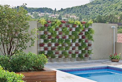 Cómo reutilizar los bloques de hormigón para hacer unas jardineras. Arquitectura+DecoraciónWOW: IDEAS CREATIVAS: Jardineras En Bloques De Cemento