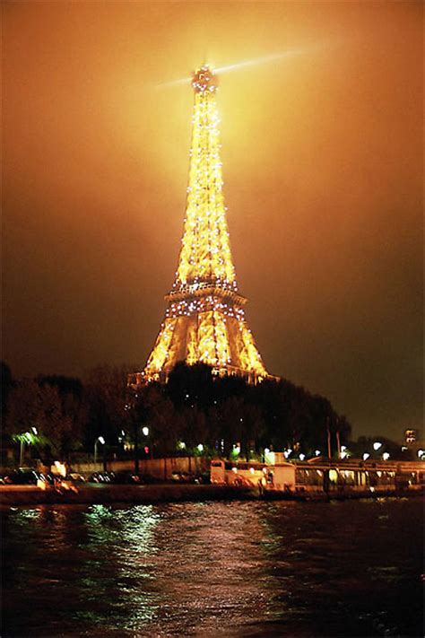 Tour Eiffel Illuminée Nuit Tour Eiffel 7ème Arrondissement