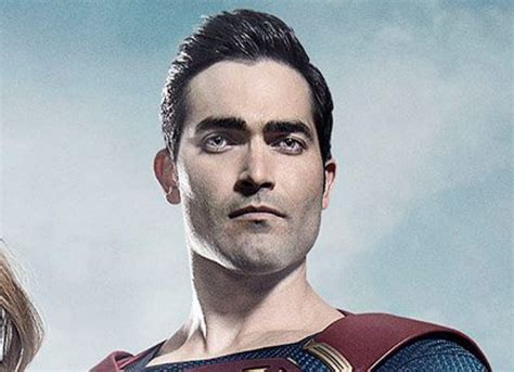 See Tyler Hoechlins Superman In Action In Supergirl Set Videos