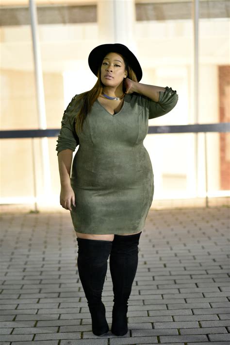 Essiegoldenthick Thighs In Thigh Highs Tumblr Pics