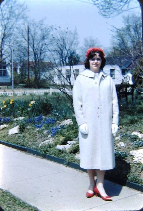Vtg Kodachrome Color 35mm Slide 1960 Young Pretty Brunette Woman Coat Red Hat Womens Fashion