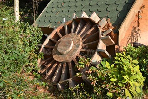 Old Mill Waterwheel Stock Photo Image Of Historic Motion 21986848