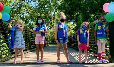 How To Host A Bridging Ceremony Girl Scouts Of Middle Tn