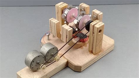 Model Electric Free Energy Generator Self Running By Dc Motor With Magnet Experiment At Home
