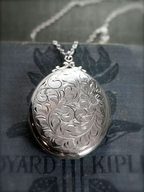 Sterling Silver Locket Necklace Large Vintage Floral By Tforedgar