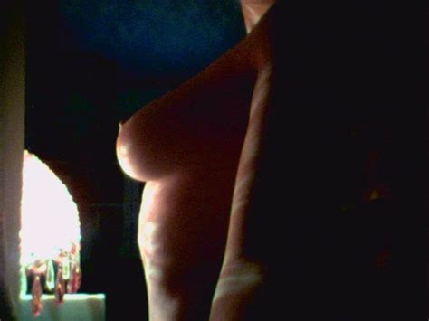 Nackte Leelee Sobieski In Icloud Leak The Second Cumming Hot Sex Picture