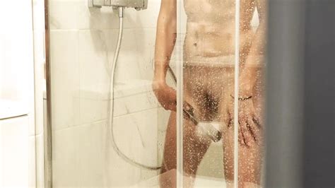 Beim Masturbieren In Der Dusche Erwischt Xhamster