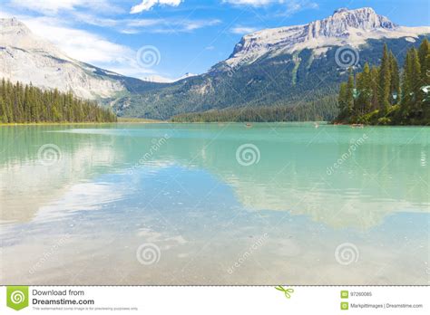 Canada Vert De Parc De Yoho National De Lac Image Stock Image Du
