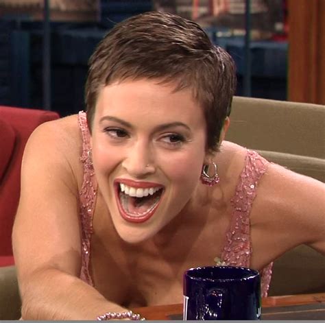 Nackte Alyssa Milano In The Tonight Show With Jay Leno