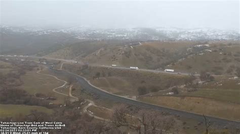 Highway 58 Through Tehachapi Pass Closed Due To Weather