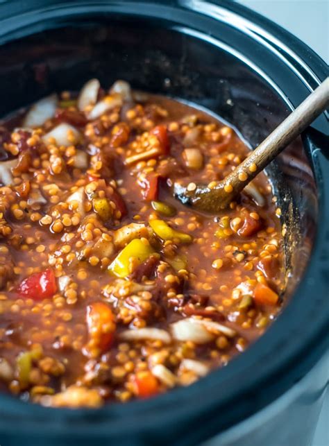 This healthy chili is quick and easy to make, with crockpot directions too. Vegan Red Lentil Chili {Slow Cooker Recipe} - Running on ...
