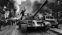 Cuando los tanques del Pacto de Varsovia aplastaron la 'Primavera de ...