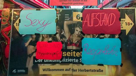 Hamburg And Schleswig Holstein Sexarbeiterinnen Und Bordellbetreiber Demonstrieren N Tvde