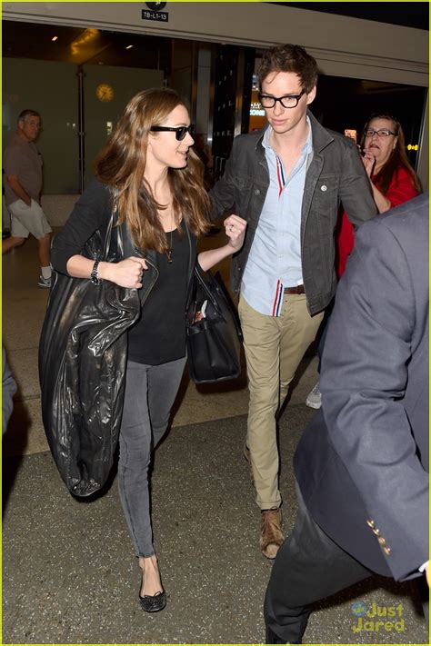 Eddie Redmayne Makes It Back To L A With Wife Hannah Bagshawe Before Oscars 2015 Photo 778117