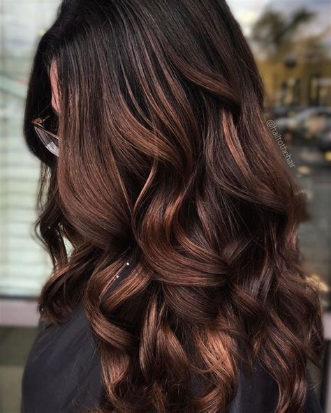 25 Caramel Hair Colors Celebrity Colorists Are Seeing Everywhere Hair Color Caramel Balayage