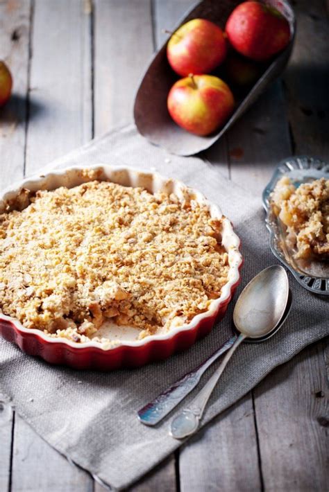 This recipe starts with a hefty crumb mixture, studded with pecans and. Recept "Appel crumble" | njam!