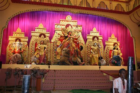 List Of Famous Durga Puja Pandals In Kolkata With Address 2023