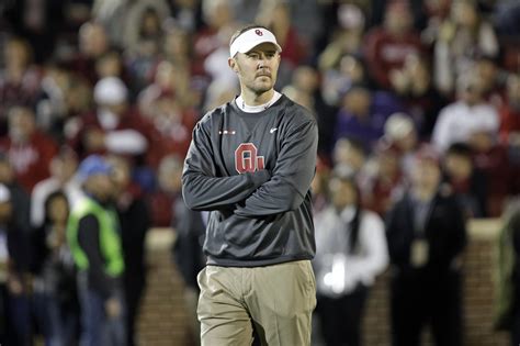 Ou Footballnow Its Lincoln Riley Under Fire For Mayfield
