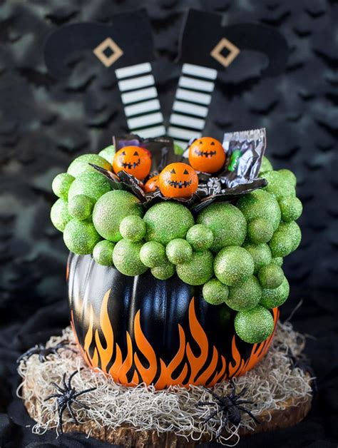 Diy No Carve Pumpkins Kids Will Love Pumpkin Halloween Decorations