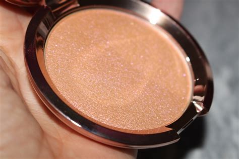 Becca Own Your Light Shimmering Skin Perfector Highlighter Review