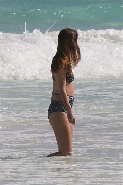 Melissa Benoist In Bikini Gotceleb