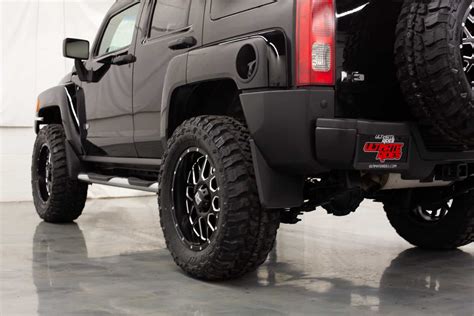 Lifted 2007 Hummer H3 Ultimate Rides
