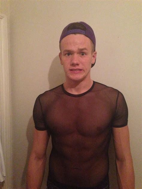 The Stars Come Out To Play Tom Scanlon New Shirtless Pics