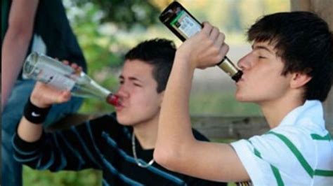 En Jujuy Los Adolescentes Comienzan A Consumir Alcohol Aproximadamente