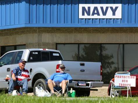 Armed Citizens Move To Guard Military Recruiting Centers