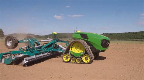 Autonomous Electric Tractor Future Of Farming John Deere Youtube