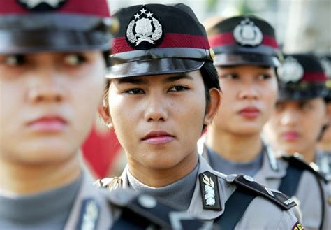 Indonesia Police Perform Virginity Tests On Female Recruits Human