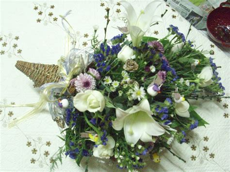 Beli bungkus plastik berkualitas, terbaru & lengkap dengan harga terbaik di tokopedia. ORKIDNECESSARY: Gubahan Hantaran Purple Cream