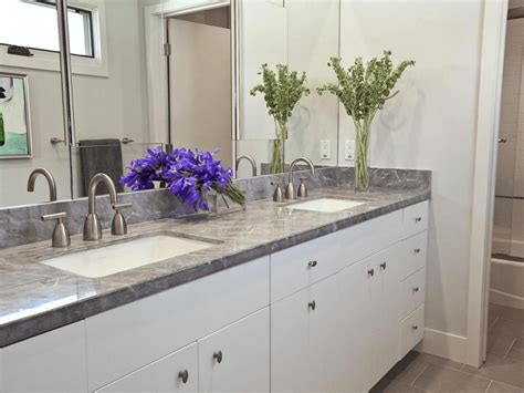 Lovely modern sink and marble counter. How to Decorate a Bathroom Counter: Some of the Simple Things