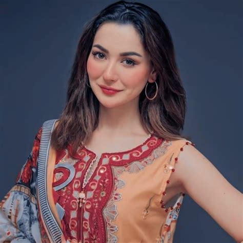 pin by 𝓒𝓮𝓵𝓮𝓫𝓻𝓲𝓽𝓲𝓮𝓼 𝕸𝖆𝖌 on hania amir ️my hanuuu pakistani actress hania amir actresses