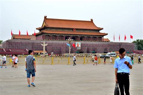Iconic Beijing The Gigantic Tiananmen Square Roselinde
