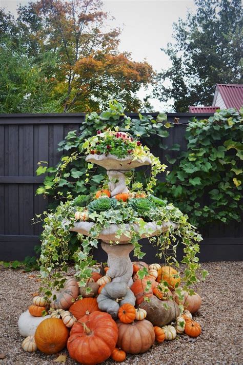 88 Amazing Fall Container Gardening Ideas 67