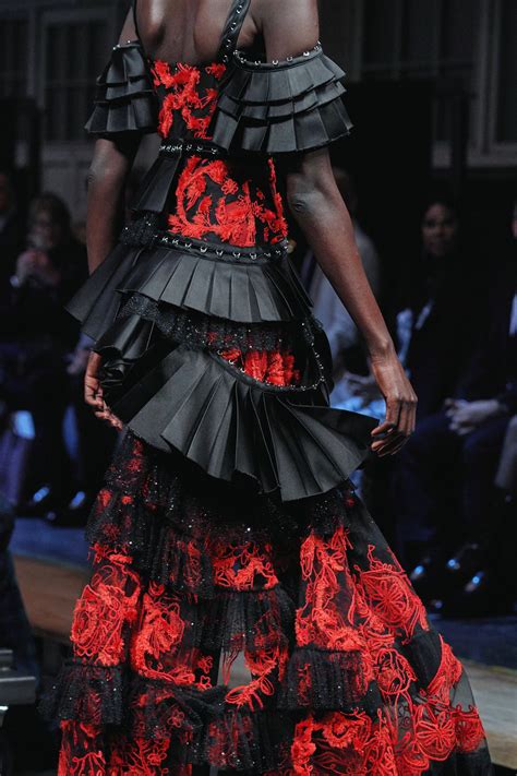 Alexander Mcqueen Fall 2019 Ready To Wear Fashion Show Details See