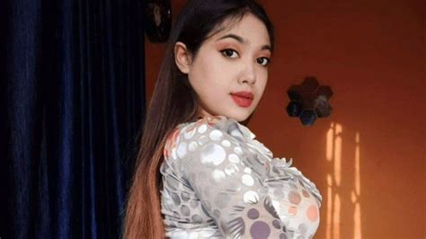 Sherni Lovely Ghosh Saree Video। Call Me Lovely Ghosh। Saree Lover Entertainment Youtube