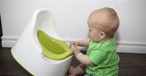 How To Potty Train A Toddler At Night Livestrongcom