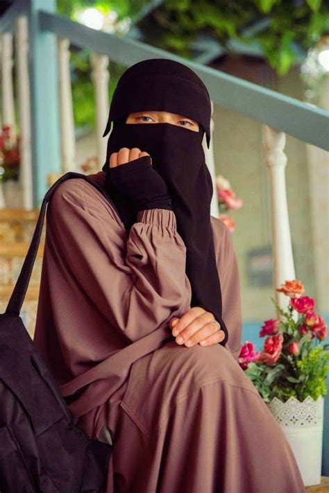 Pin By J MM On Elegant Niqab Fashion Islam Women Muslim Beauty