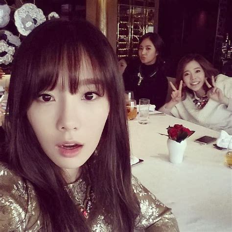 [picture] 131101 Snsd Taeyeon Instagram Update With Yuri And Sunny ~ Girls