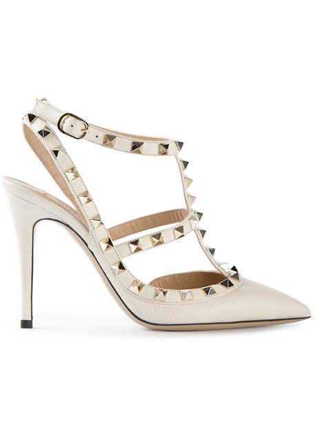 Lyst Valentino Rockstud Pumps In White