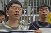 「勾結境外勢力危害國安」香港警方帶走羅冠聰父母兄長，訊問後獲准離開警署-風傳媒