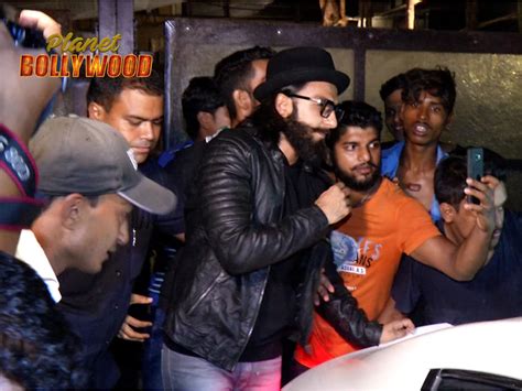 Ranveer Singh Mobbed By His Fans Outside A Restaurant Celebs Times