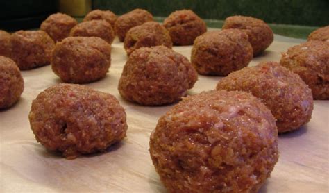 Use Oil To Make Meatball Making Easier Yummymummyclub Ca