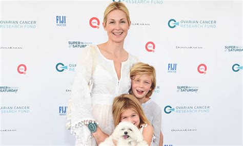 Kelly Rutherford Hits Red Carpet With Kids Amid Custody Fight
