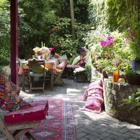30 Modern Bohemian Garden Design Ideas For Backyard Homemydesign In