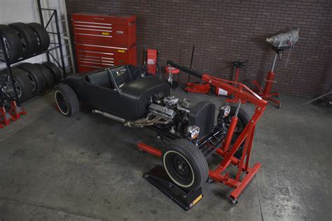 Big Red T Torin Steel Garage Shop Crane Engine Hoist With Folding Frame Hydraulic Long Ram