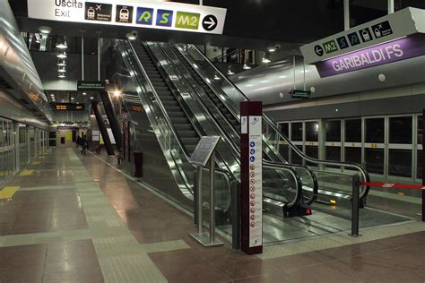 Check spelling or type a new query. Transport in Milan - Wikiwand