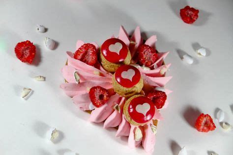 Les plus grands pâtissiers ré-inventent la Saint Valentin